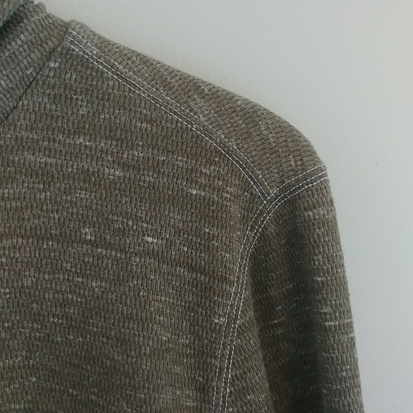 Express Sweater - Picture 5 of 9